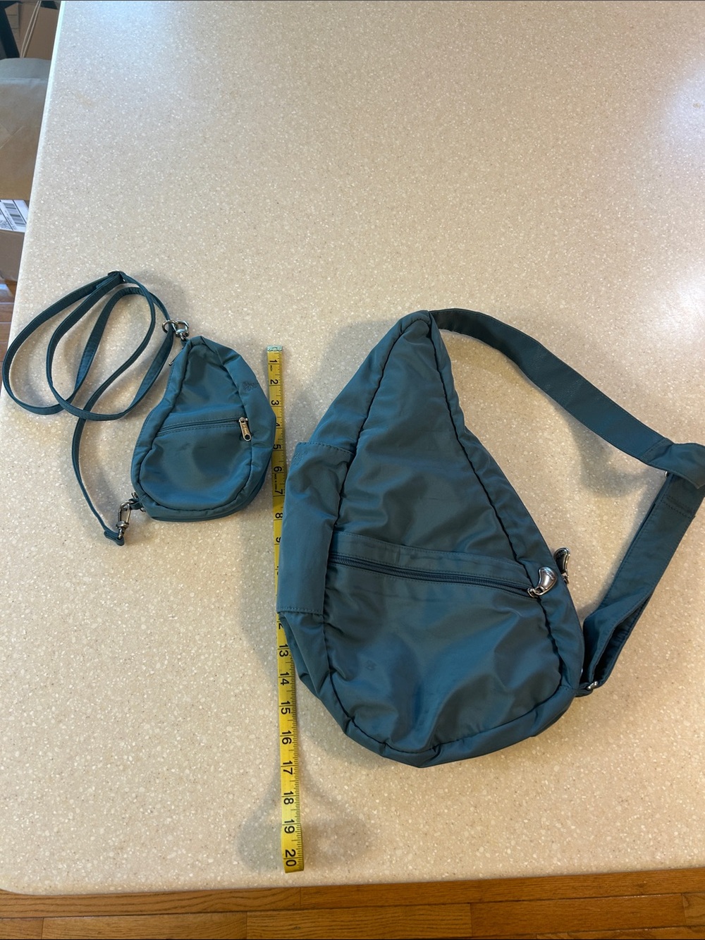 AmeriBag Healthy Back Bag and matching baglett blue